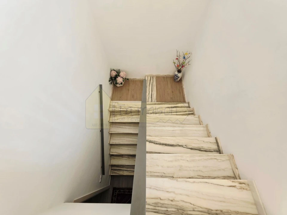 Apartamento T2 para Venda em Olhão Foto 11