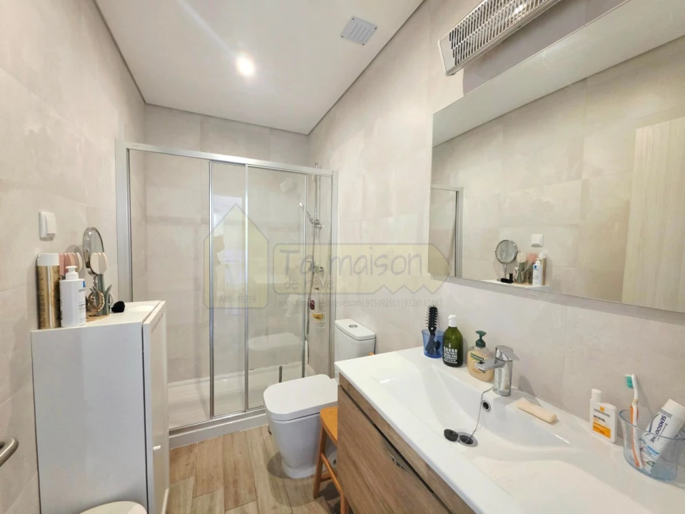 Apartamento T2 para Venda em Olhão Foto 18