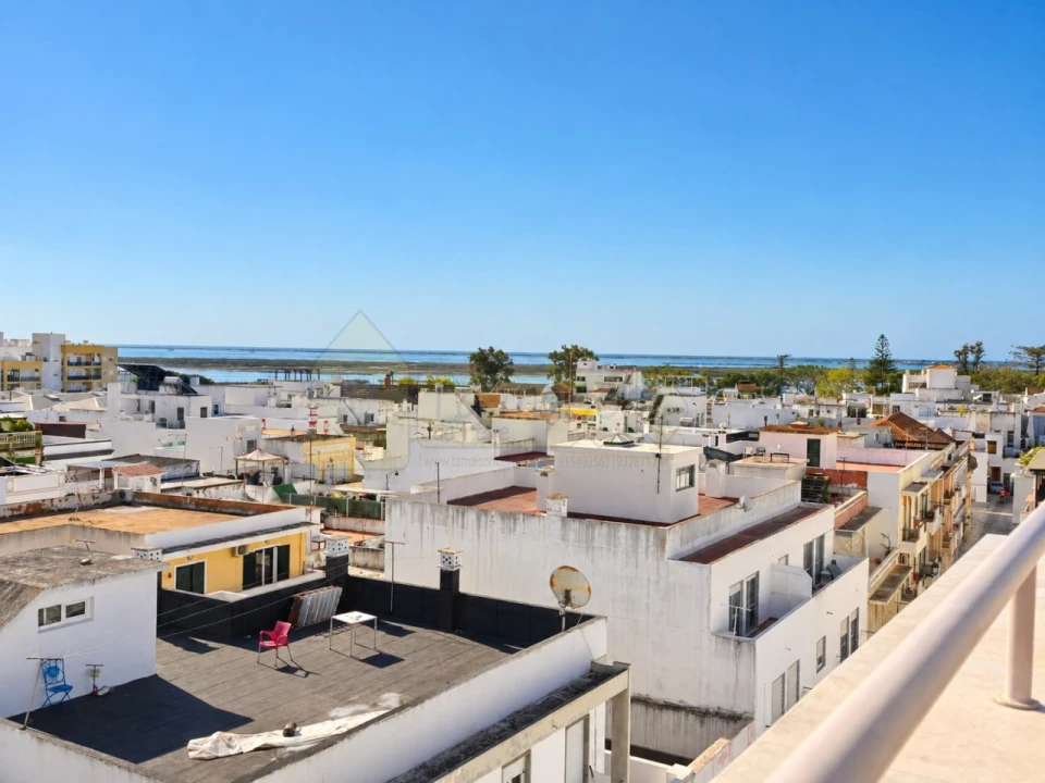 Apartamento T2 para Venda em Olhão Foto 2