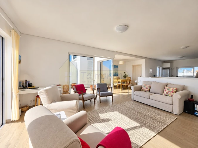 Apartamento T2 para Venda em Olhão Foto 5