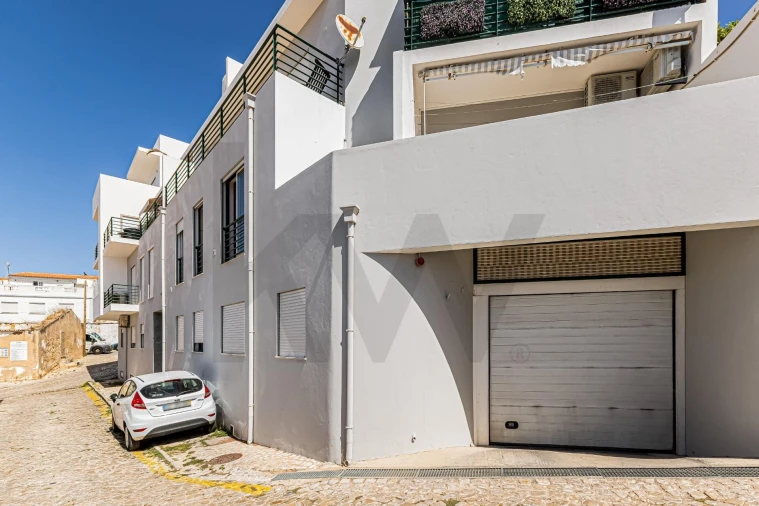 Apartamento T1 para Venda em Silves Foto 16