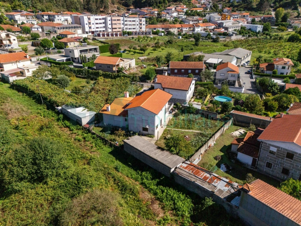 Moradia T3 para Venda em Moreira de Conegos Foto 58