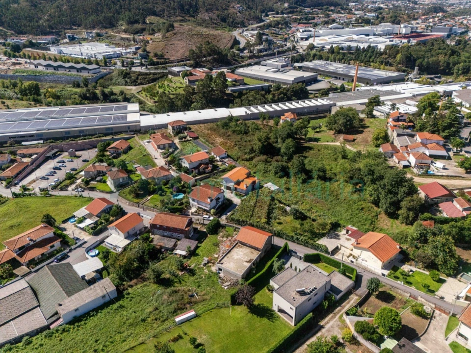 Moradia T3 para Venda em Moreira de Conegos Foto 64