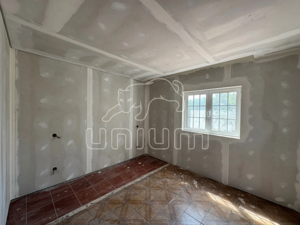 Moradia T2 para Venda em Subportela, Deocriste e Portela Susã Foto 8