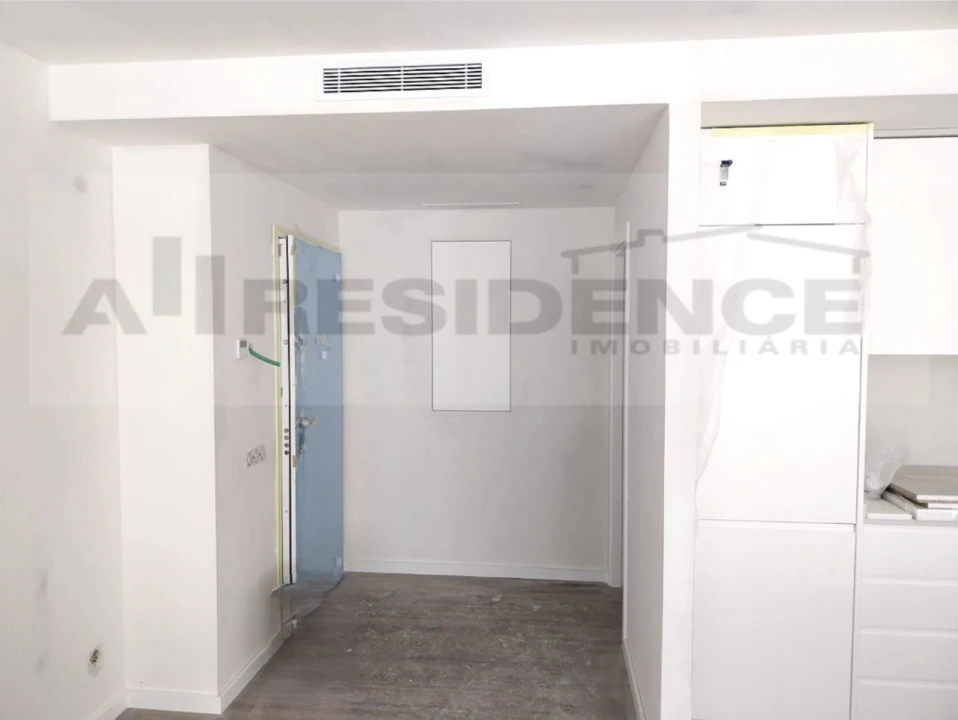 Apartamento T2 para Venda em Portimão Foto 22