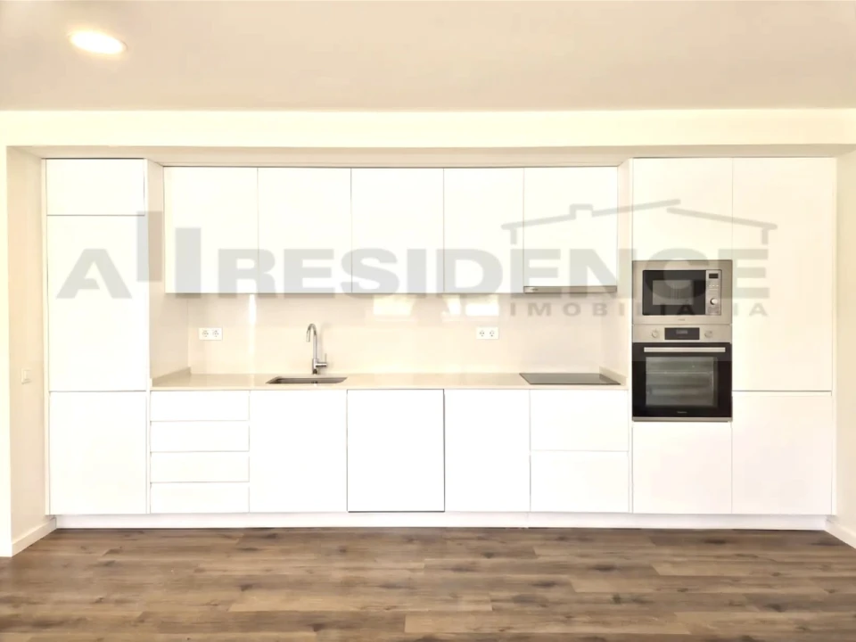 Apartamento T1 para Venda em Portimão Foto 54