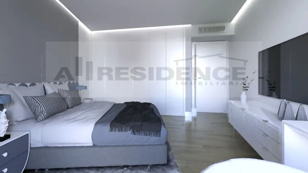 Apartamento T2 para Venda em Portimão Foto 3