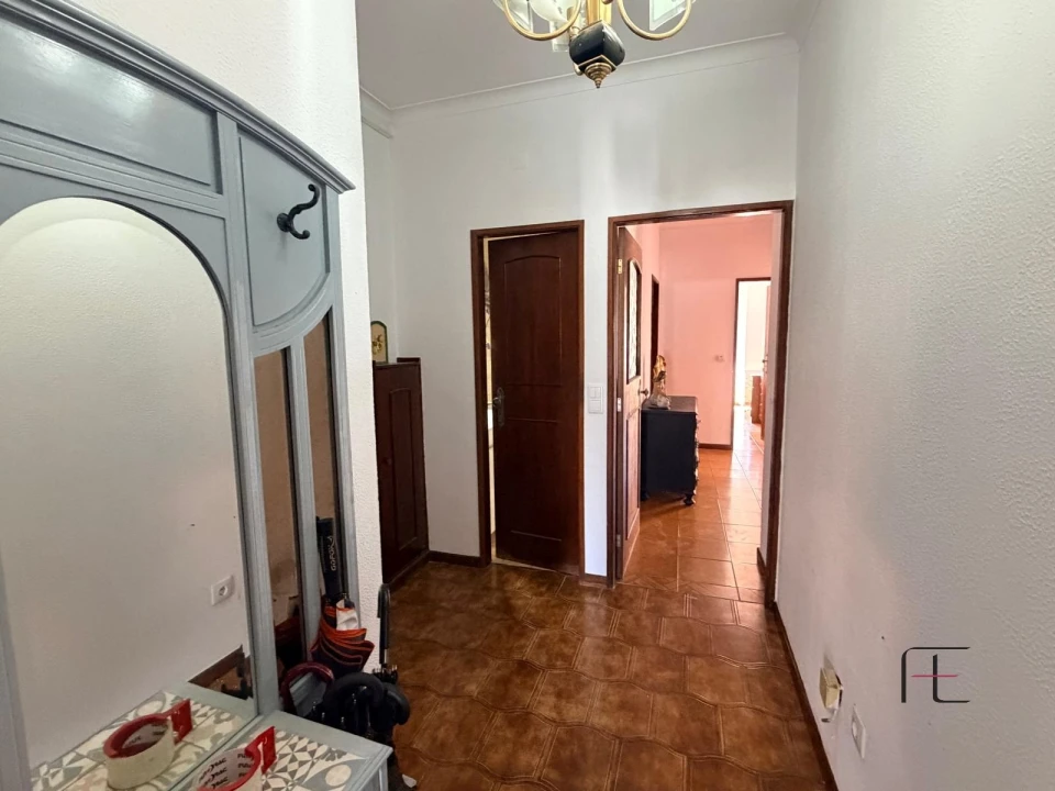 Apartamento T3 para Arrendamento em Fânzeres e São Pedro da Cova Foto 9