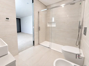 Moradia T3 para Venda em Gulpilhares e Valadares