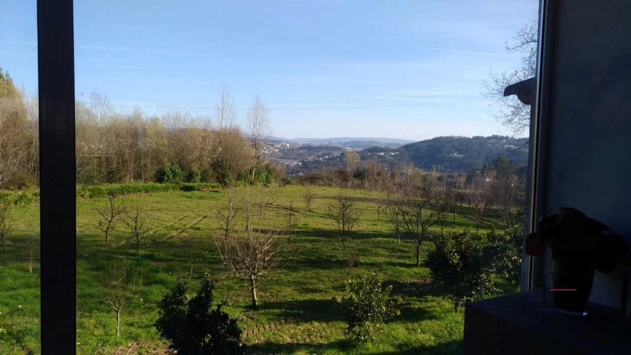 Quinta T4 para Venda em Abação e Gémeos Foto 49