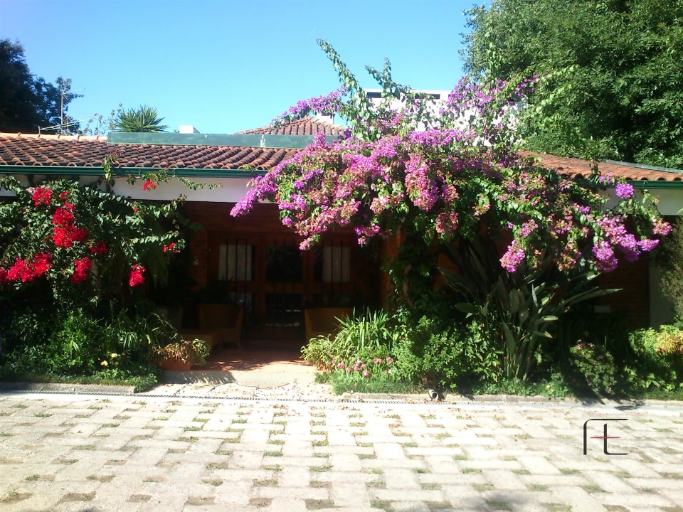 Quinta T4 para Venda em Abação e Gémeos Foto 1