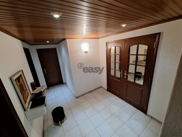 Apartamento T3 para Arrendamento em Mina de Água