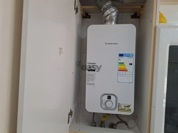 Apartamento T3 para Arrendamento em Mina de Água