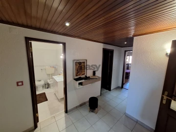 Apartamento T3 para Arrendamento em Mina de Água