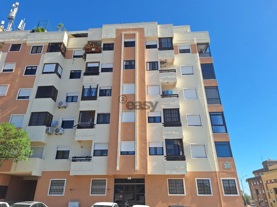 Apartamento T3 para Arrendamento em Mina de Água Foto 34