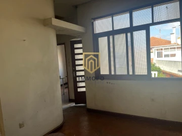 Prédio para Venda em Santa Marinha e São Pedro da Afurada