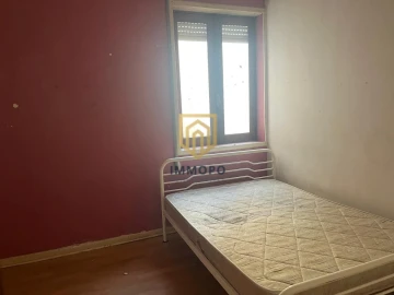 Prédio para Venda em Santa Marinha e São Pedro da Afurada