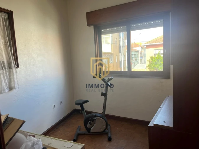Prédio para Venda em Santa Marinha e São Pedro da Afurada Foto 24