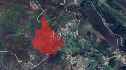Terreno Misto para Venda em Gestaço
