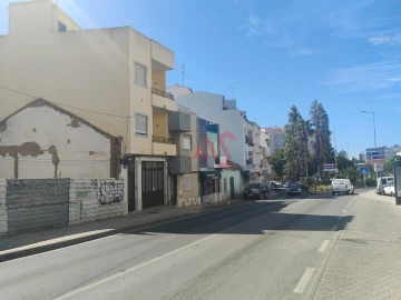 Terreno para Venda em Alvor