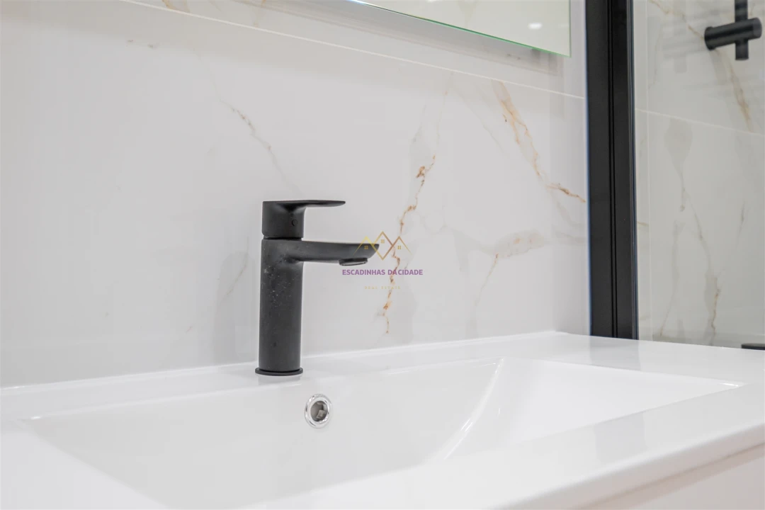 Apartamento T5 para Venda em Montijo e Afonsoeiro Foto 25