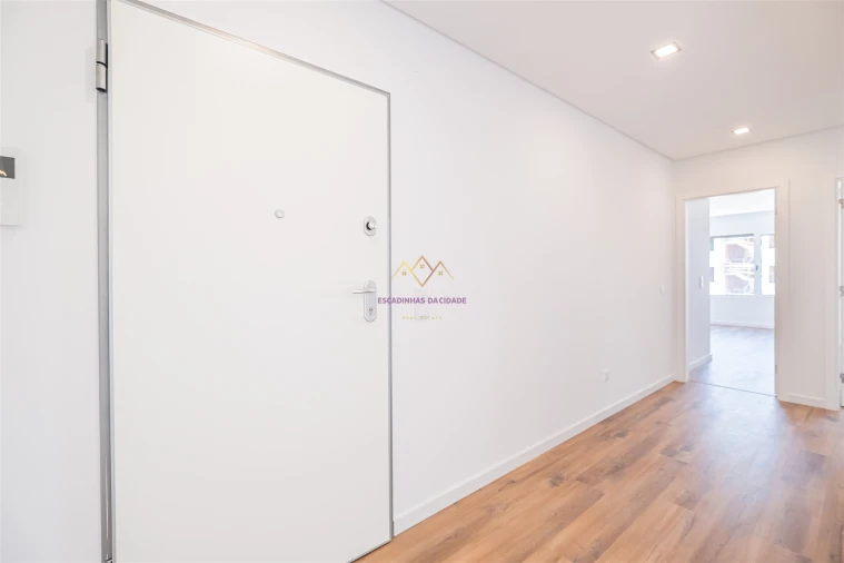 Apartamento T5 para Venda em Montijo e Afonsoeiro Foto 15