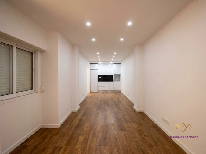 Apartamento T3 para Venda em Venteira Foto 6