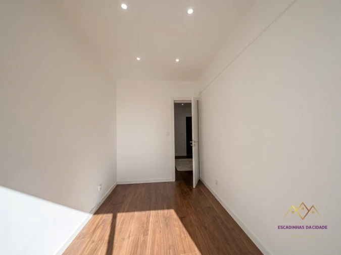 Apartamento T3 para Venda em Venteira Foto 11