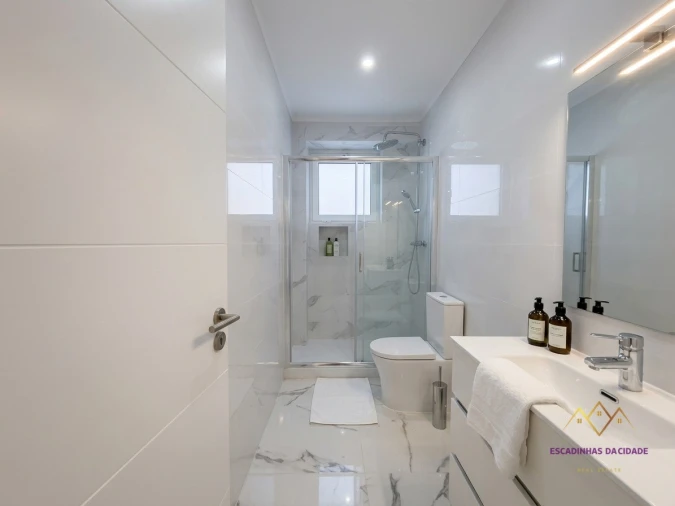 Apartamento T3 para Venda em Venteira Foto 18