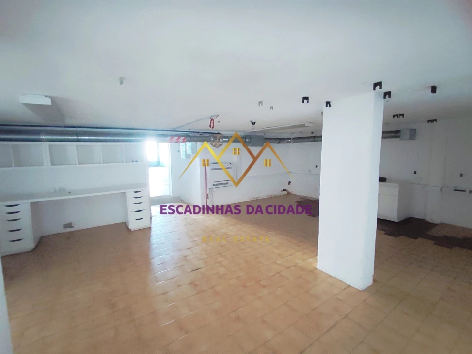 Loja para Venda em Loures Foto 5