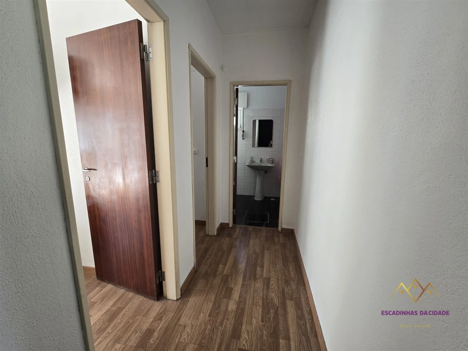 Moradia T1 para Venda em São Domingos de Benfica Foto 29