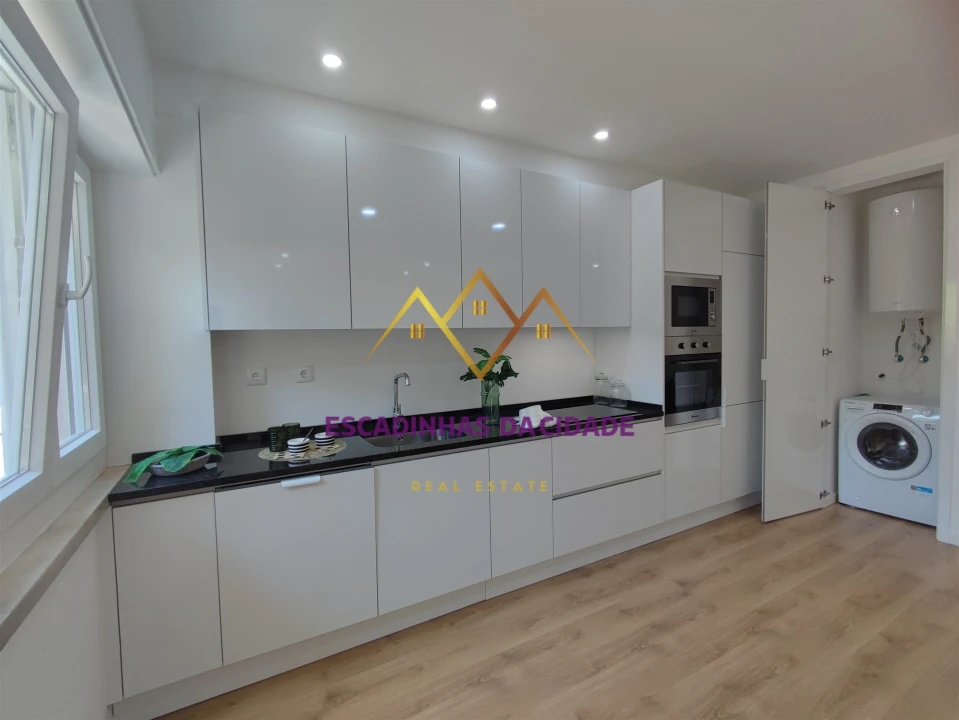 Apartamento T3 para Venda em Benfica Foto 37
