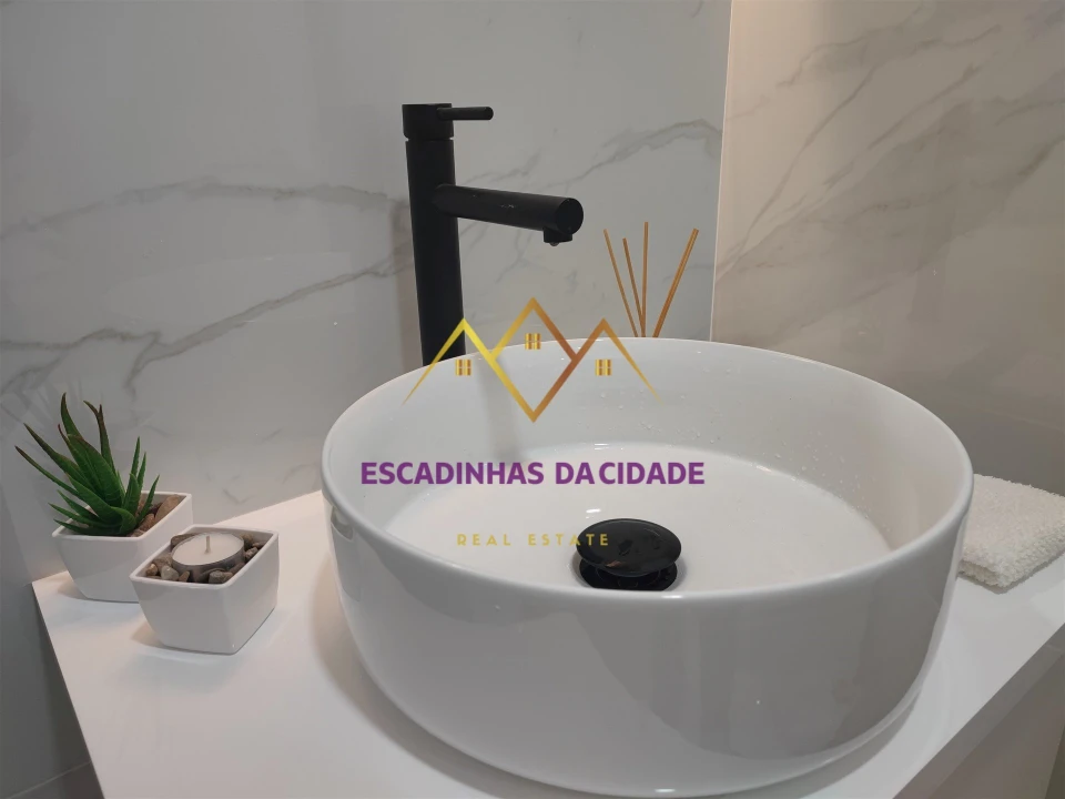 Apartamento T3 para Venda em Benfica Foto 6