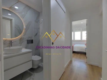 Apartamento T3 para Venda em Benfica