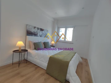 Apartamento T3 para Venda em Benfica