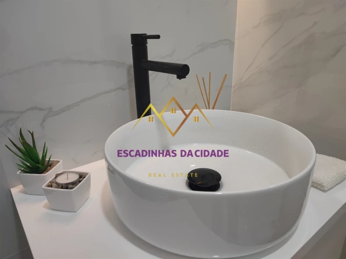 Apartamento T3 para Venda em Benfica Foto 6
