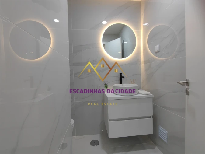Apartamento T3 para Venda em Benfica Foto 36