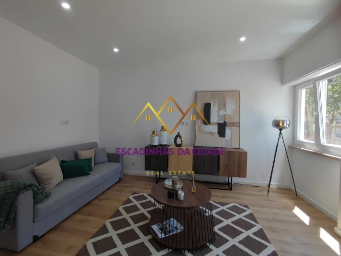 Apartamento T3 para Venda em Benfica Foto 41