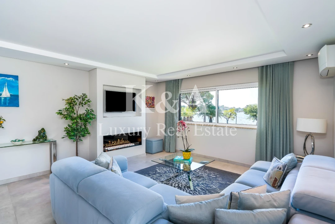 Apartamento T2 para Venda em Almancil Foto 4