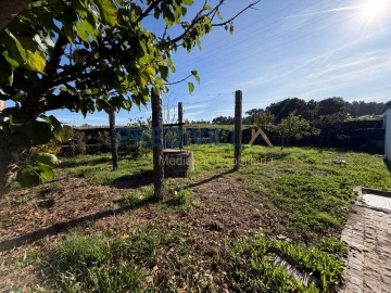 Moradia T2 para Venda em Vilar e Mosteiró