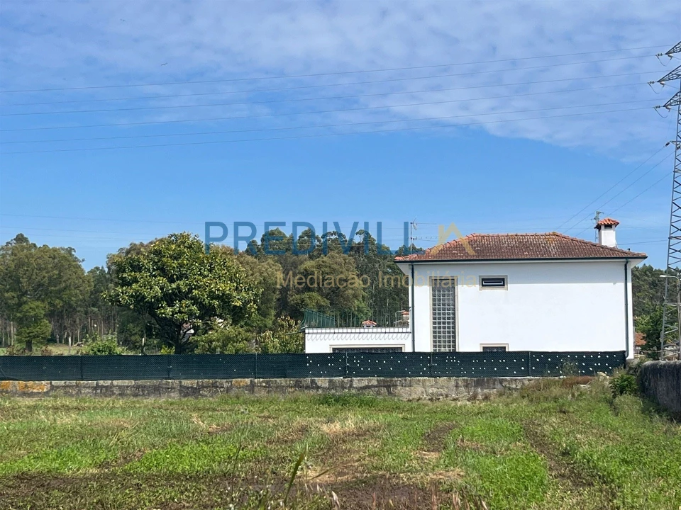 Moradia T2 para Venda em Vilar e Mosteiró Foto 50