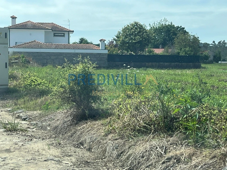Moradia T2 para Venda em Vilar e Mosteiró Foto 52