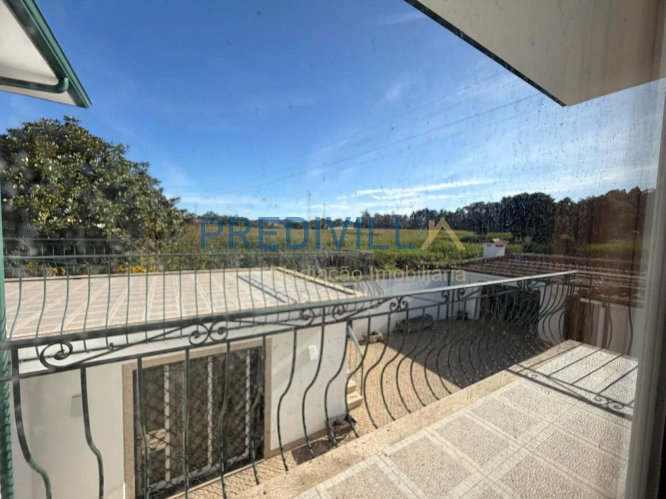 Moradia T2 para Venda em Vilar e Mosteiró Foto 38
