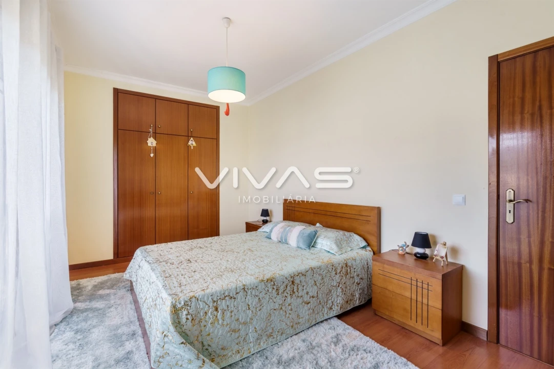 Apartamento T4 para Venda em Alpendorada, Várzea e Torrão Foto 22