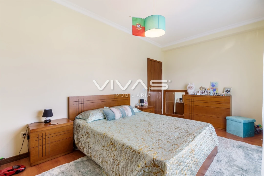 Apartamento T4 para Venda em Alpendorada, Várzea e Torrão Foto 23
