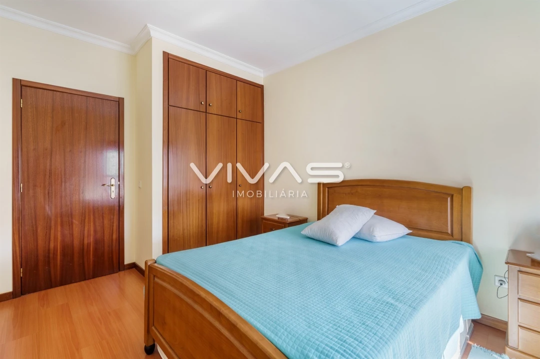 Apartamento T4 para Venda em Alpendorada, Várzea e Torrão Foto 20