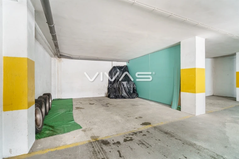 Apartamento T4 para Venda em Alpendorada, Várzea e Torrão Foto 27