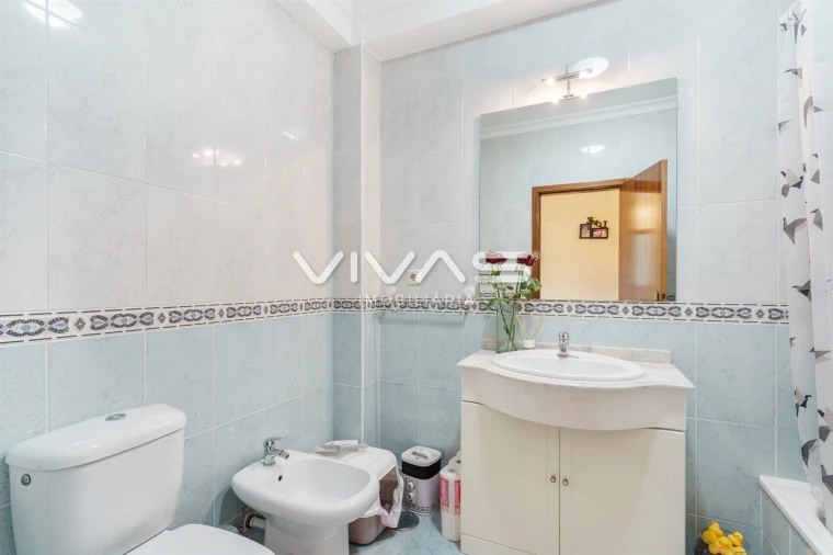 Apartamento T4 para Venda em Alpendorada, Várzea e Torrão Foto 26