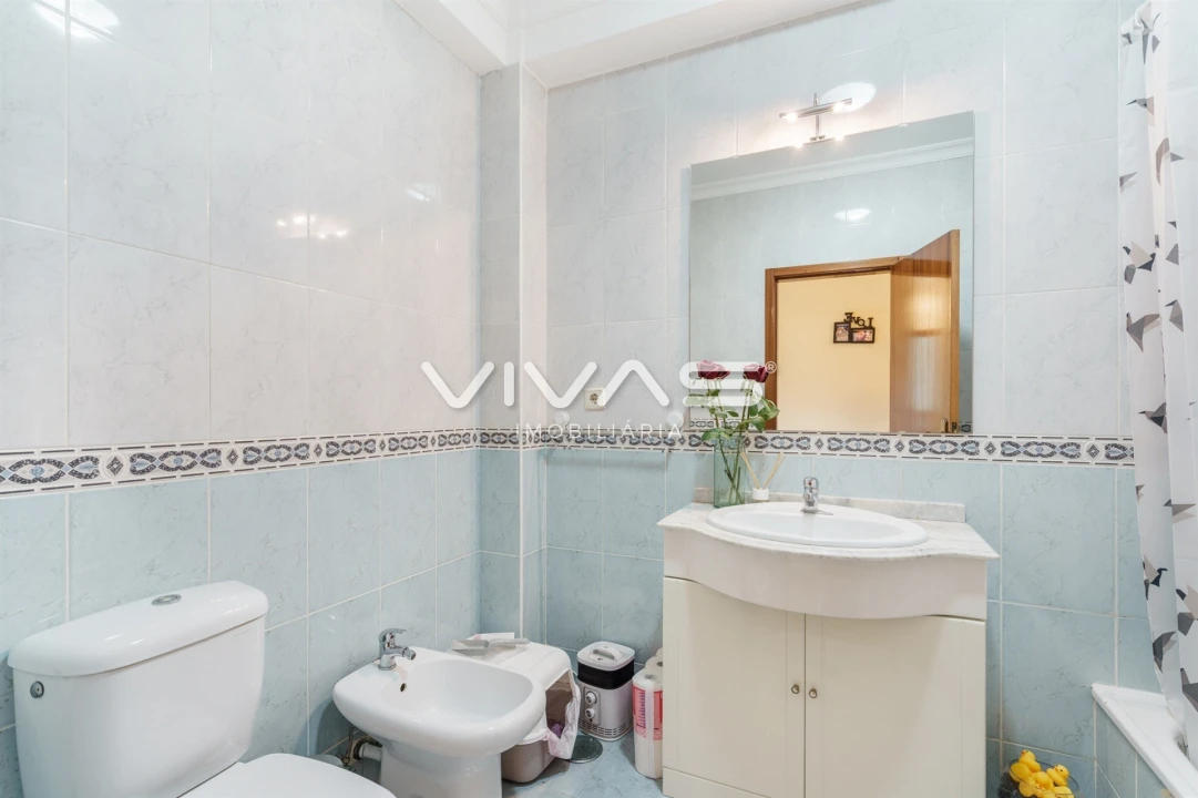 Apartamento T4 para Venda em Alpendorada, Várzea e Torrão Foto 26