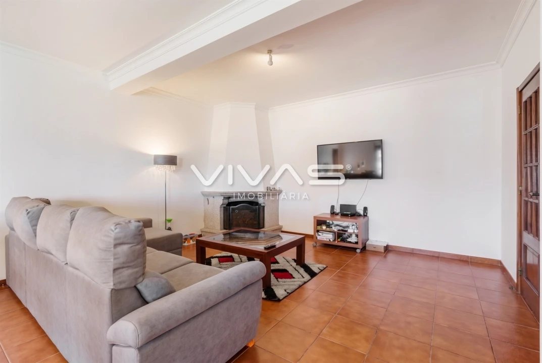 Apartamento T4 para Venda em Alpendorada, Várzea e Torrão Foto 9